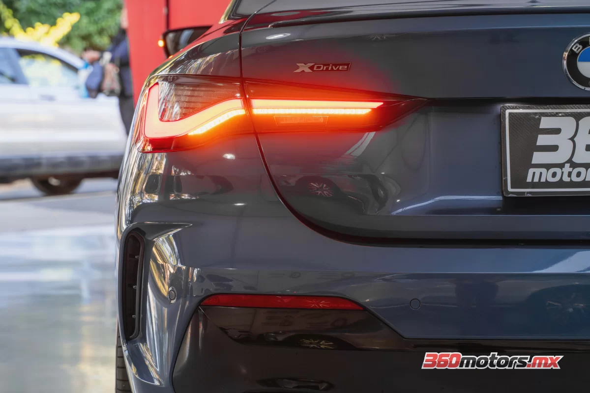 BMW M440 I xDRIVE COUPE  2021