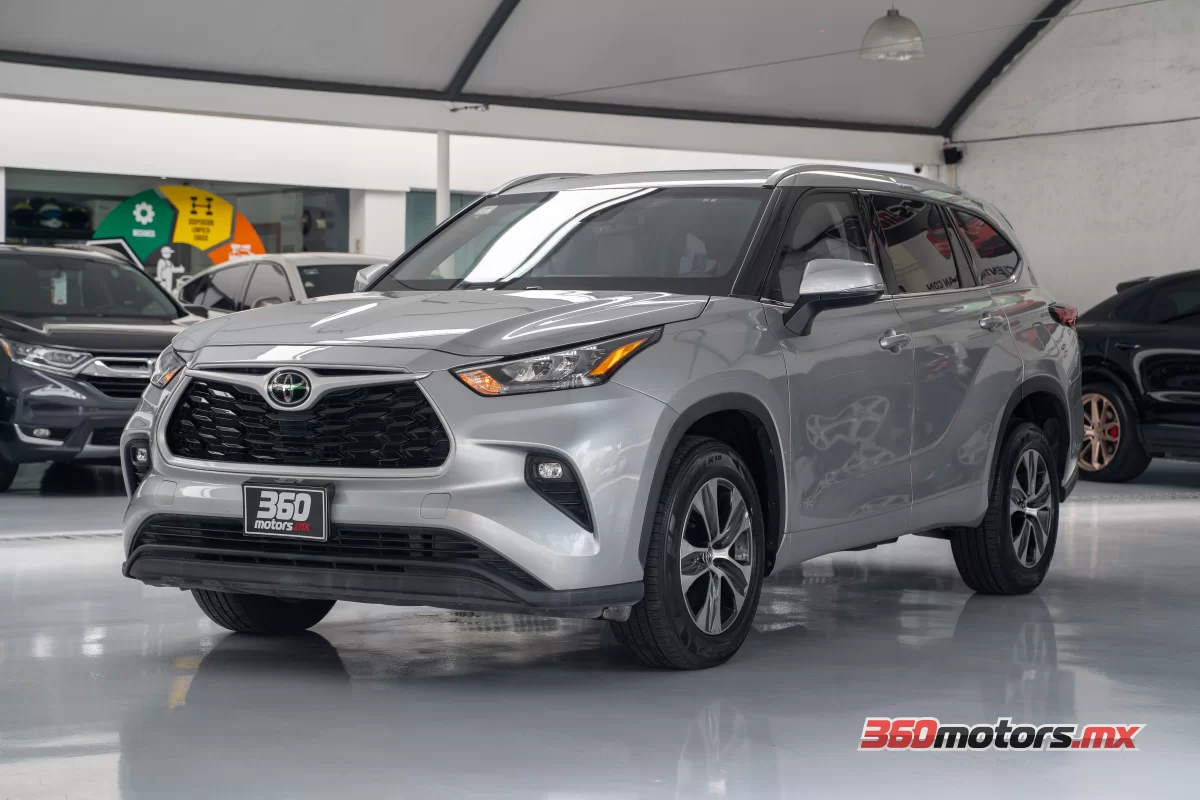 Toyota HIGHLANDER  XLE 4X2 BLINDAJE 3 2021