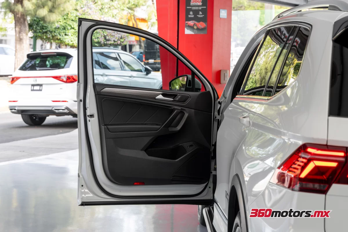 VW TIGUAN R LINE 10 AÑOS 2024